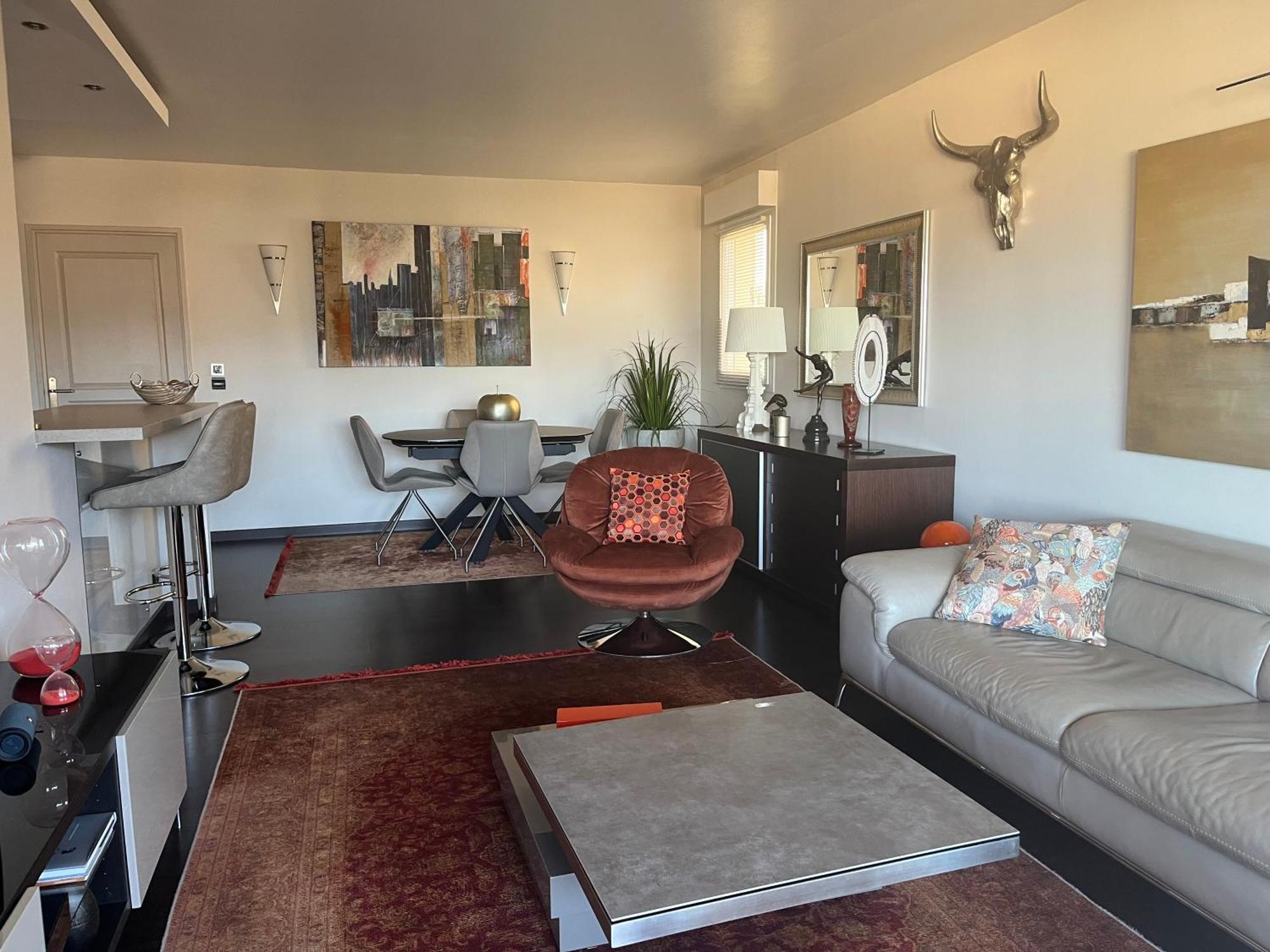 Appartement In Park With Pool Cannes